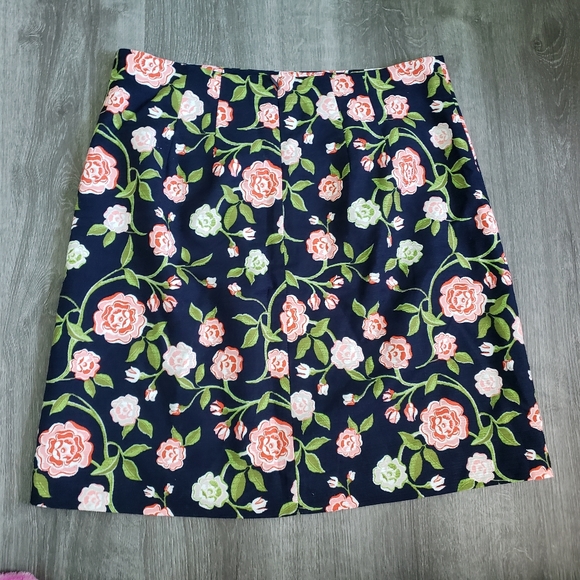 Ann Taylor Blue Floral Skirt - Picture 2 of 4